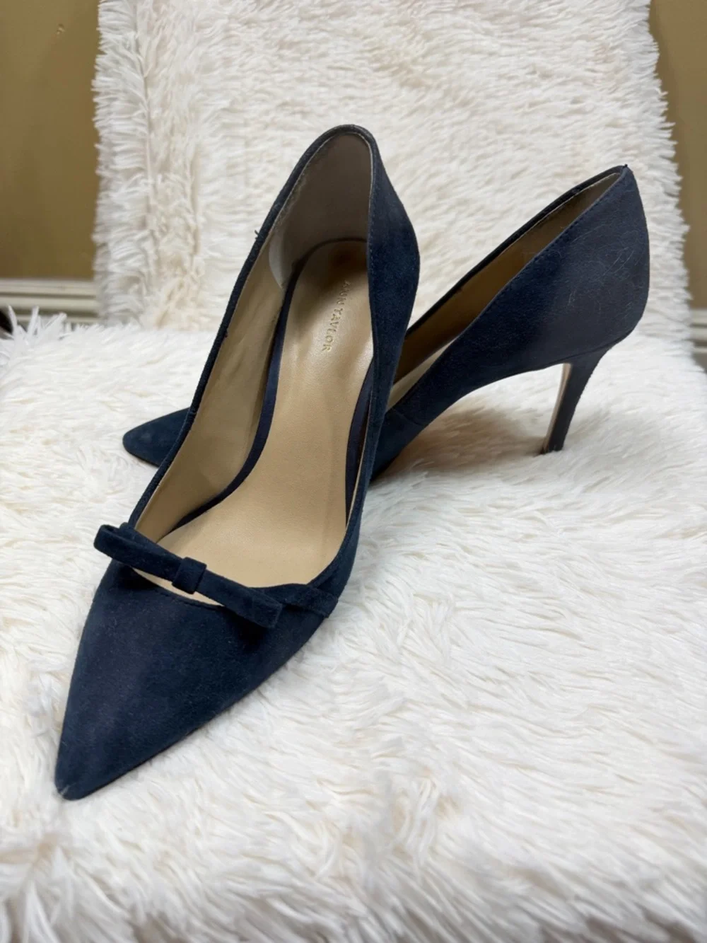 Ann Taylor Navy Suede Pointed-Toe Bow Pumps - Picture 4 of 5